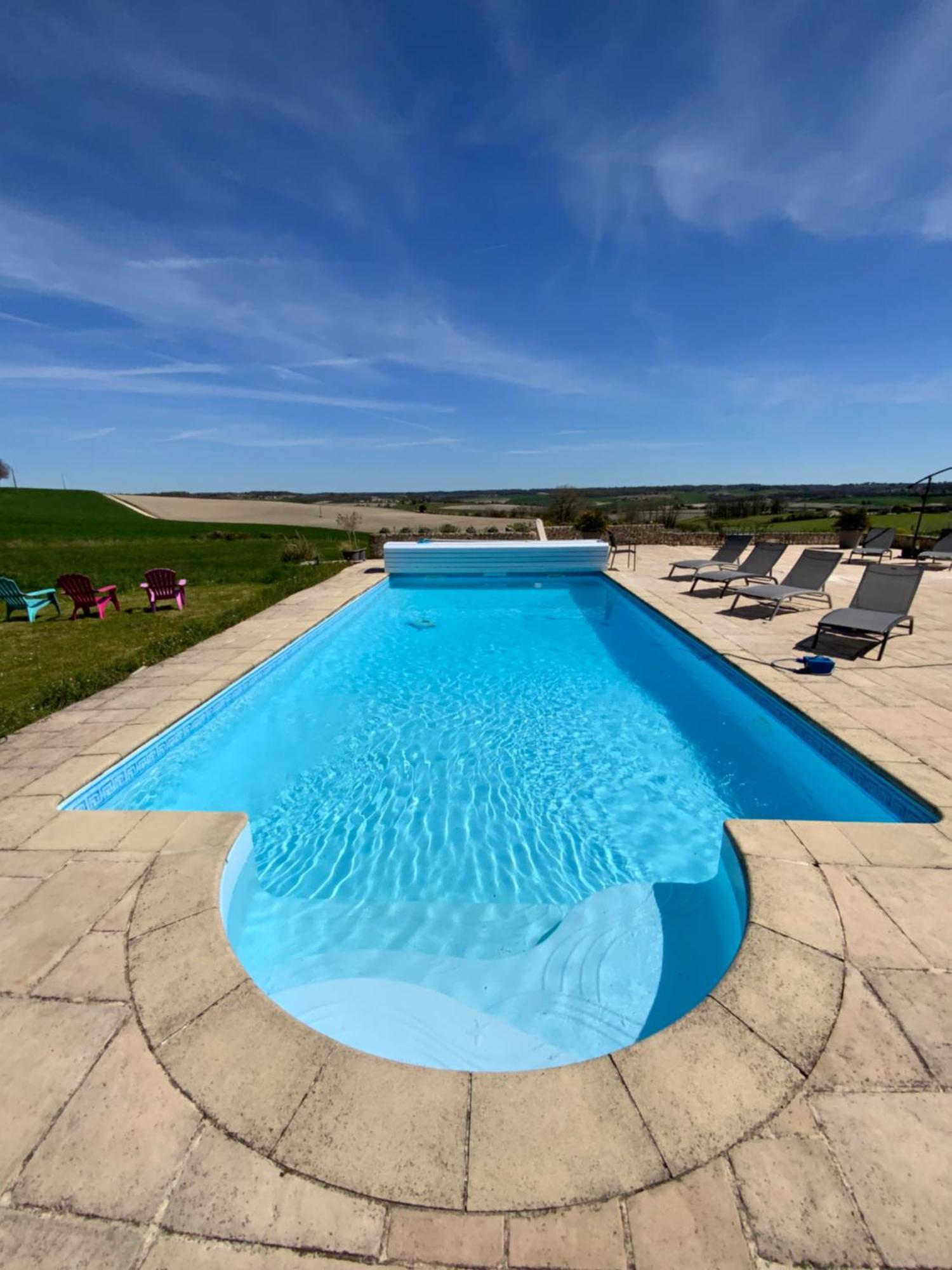 French Farmhouse Retreat With Pool & Superb Views. Blanzac  Exterior foto
